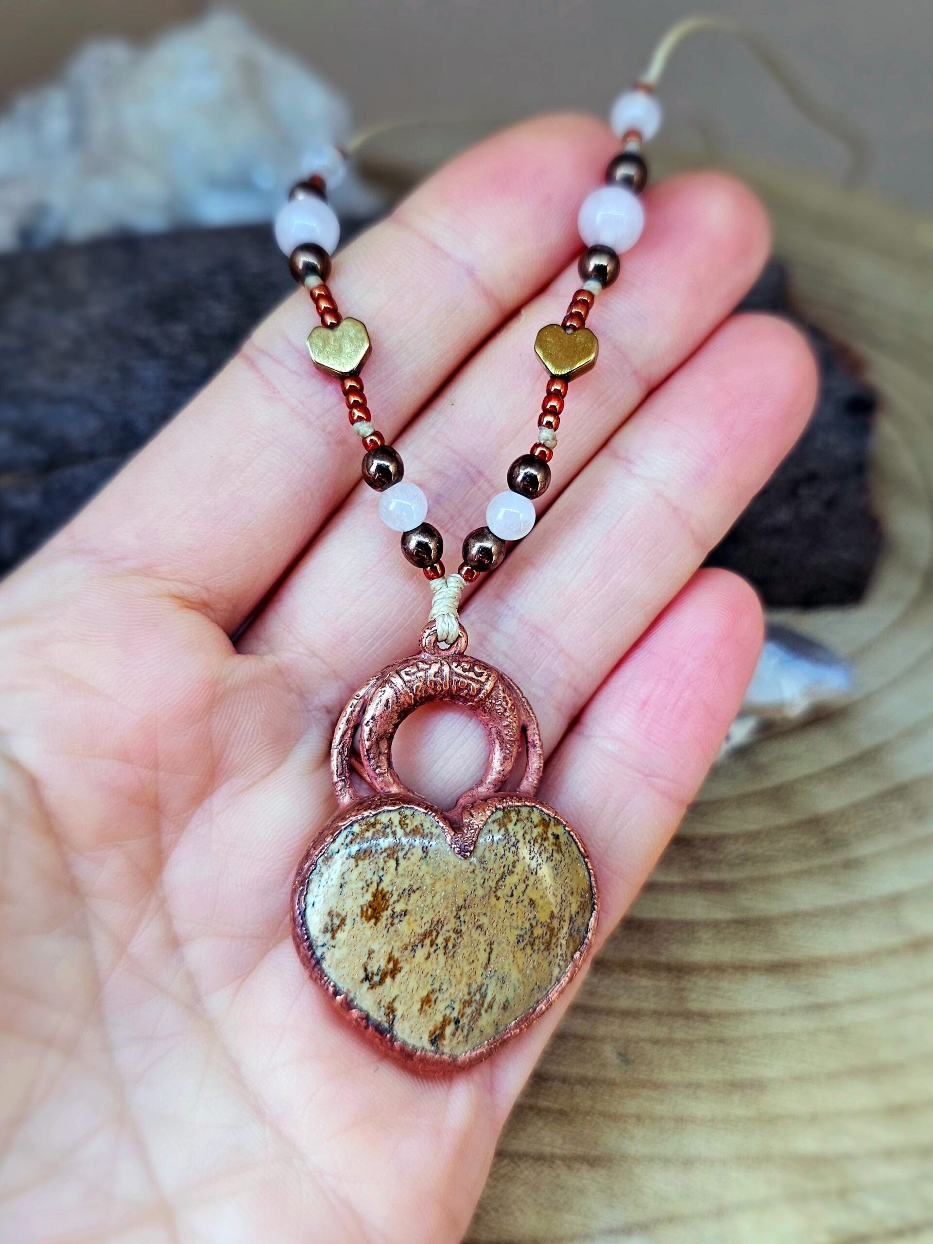 Naszyjnik miedziany - jaspis serce z koralikami - obrazek 2
