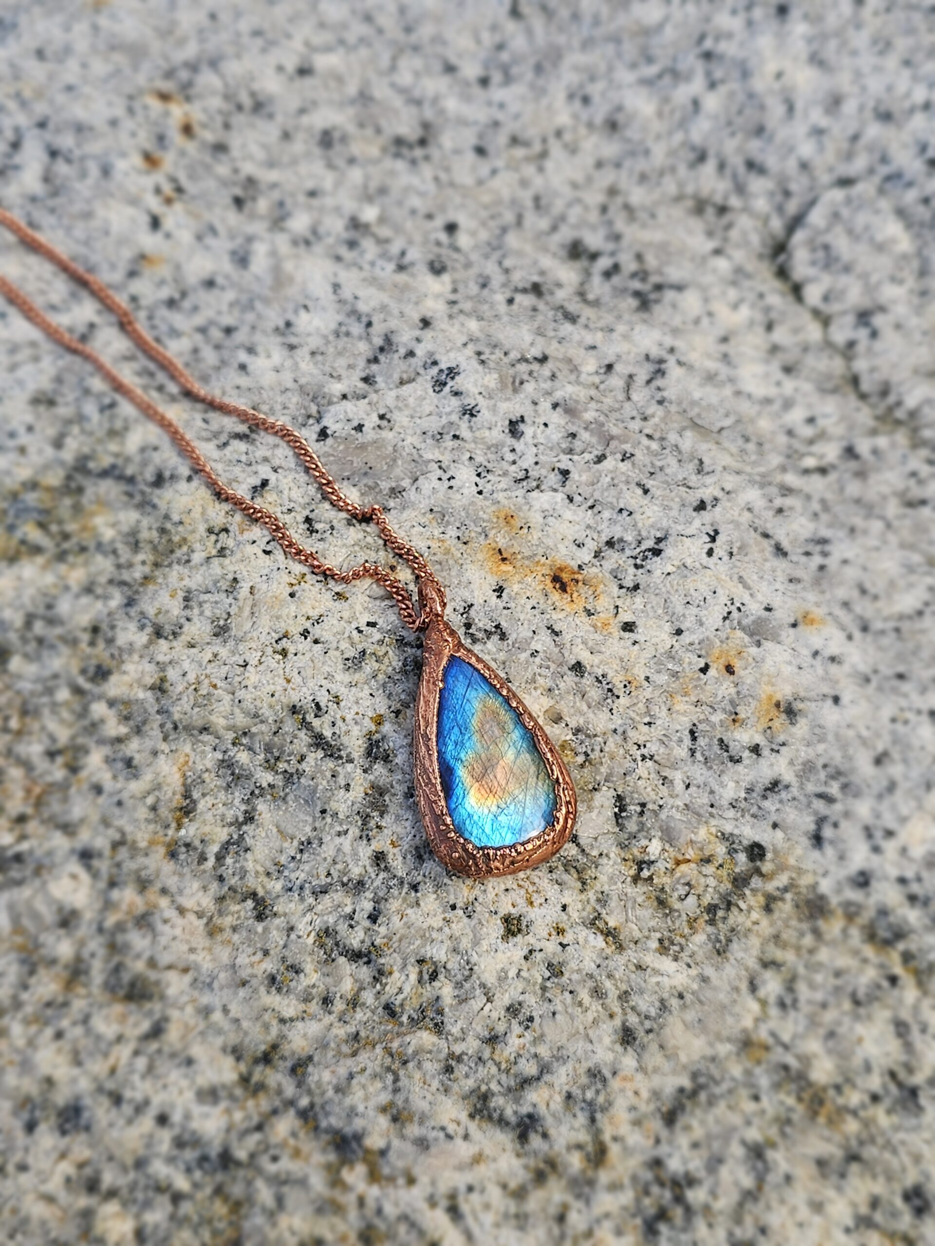 Naszyjnik miedziany - labradorytowe kropelka - obrazek 4