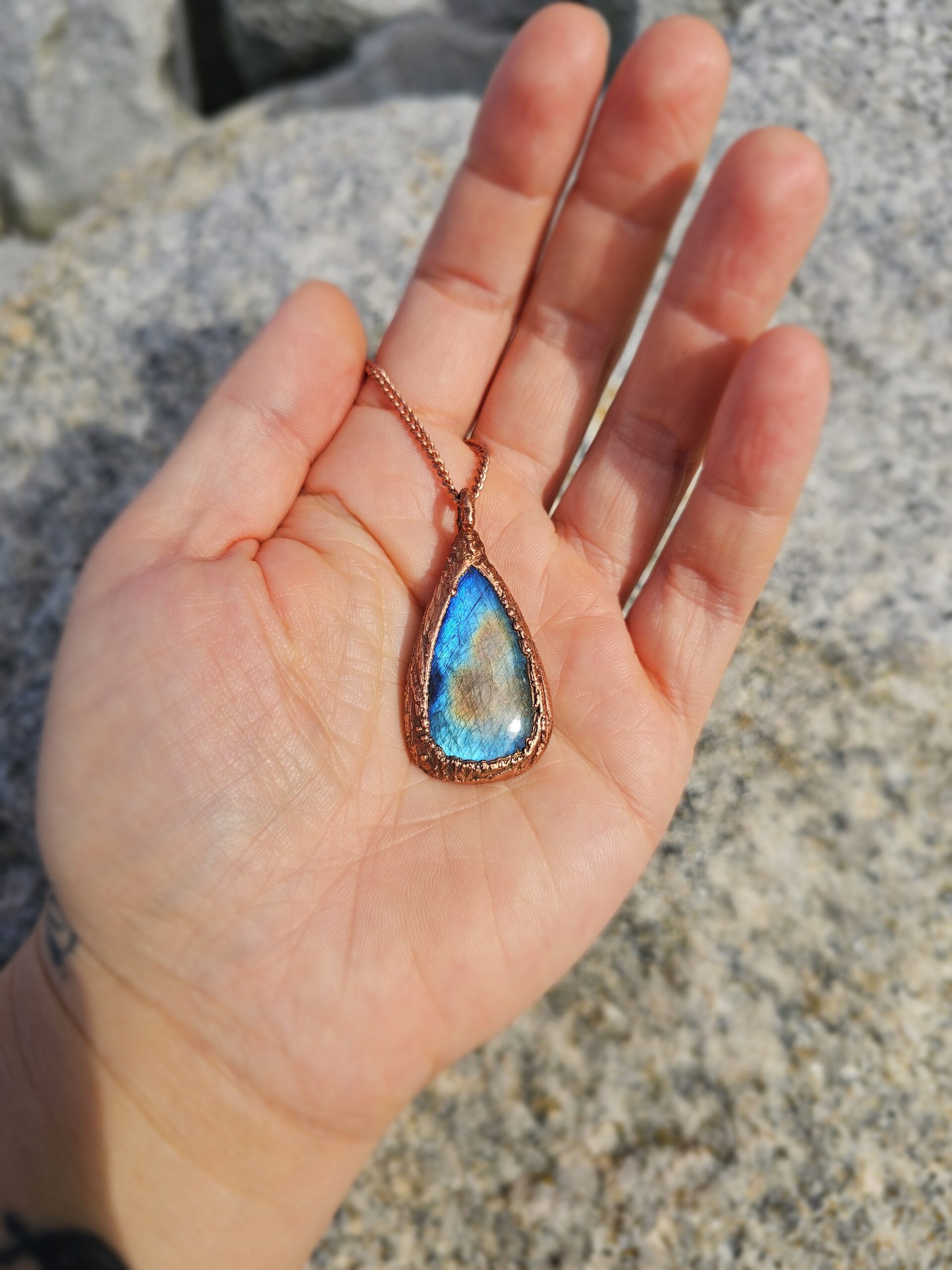 Naszyjnik miedziany - labradorytowe kropelka - obrazek 2