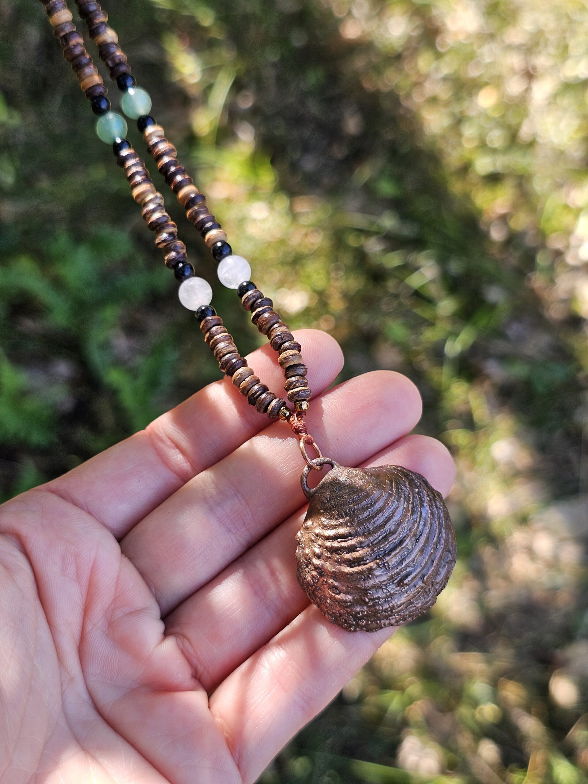 Miedziana Muszla- "Echo Morza" z koralikami - obrazek 9